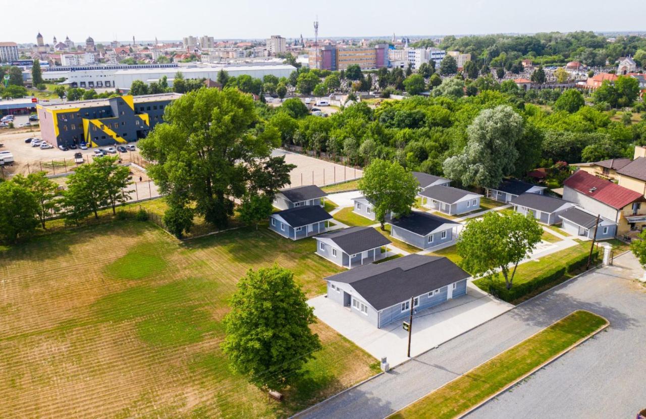 Апарт отель Poiana Cu Flori Сату-Маре Экстерьер фото
